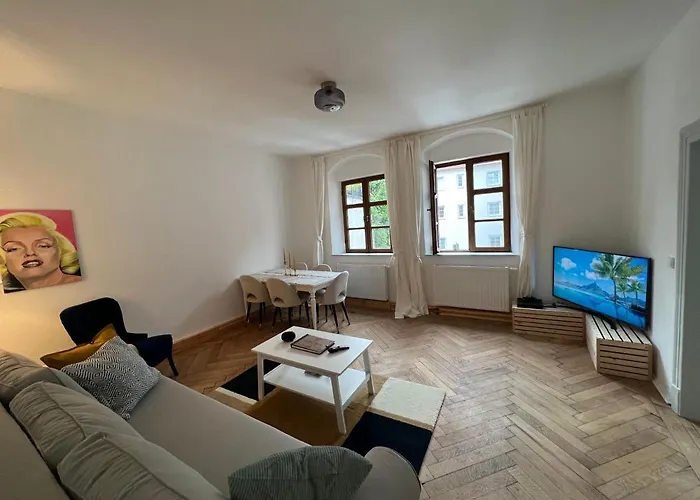Liboria I Als Gruppe Im Denkmal Augsburgs Apartment *