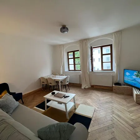 Liboria I Als Gruppe Im Denkmal Augsburgs Apartment *